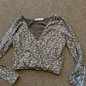 Known Supply Organic Cotton Olive crop Top